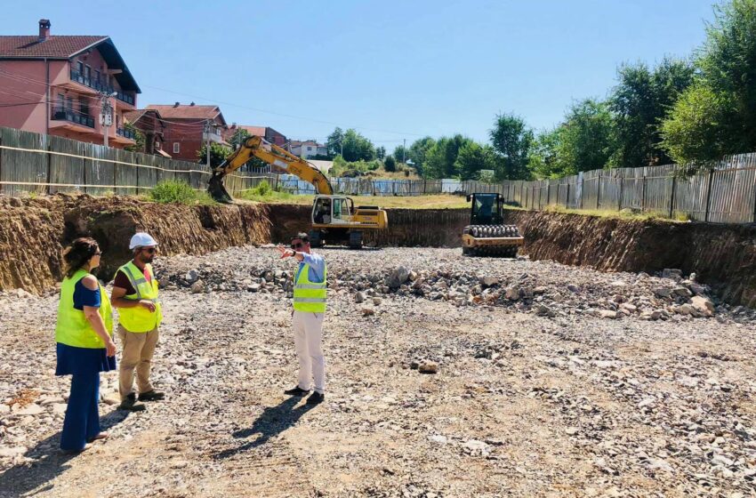  Në lagjen Arbëria-Gjilan filluan punimet për ndërtimin e çerdhes