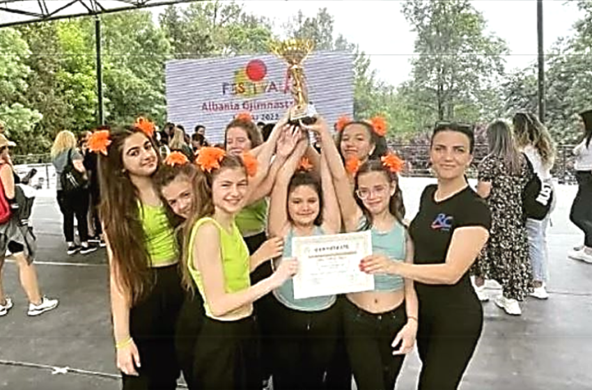  Dancing House nga Gjilani fiton dy çmime në Shqipëri