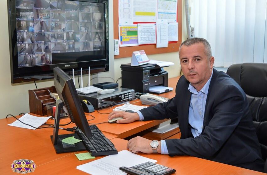  Mesazh urimi i drejtorit 𝗕𝗲𝗸𝗶𝗺 𝗠𝘂𝘀𝘁𝗮𝗳𝗮 në përvjetorin e Gjimnazit Natyror “Xhavit Ahmeti”