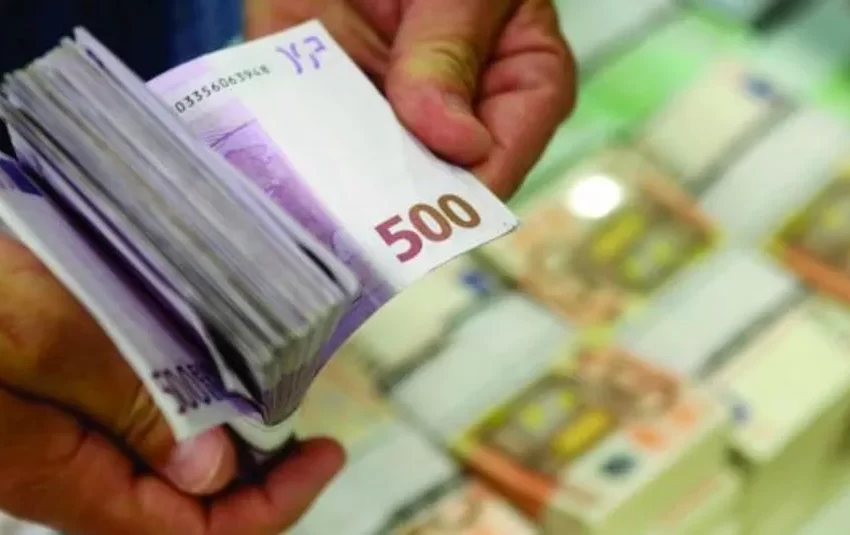  𝗥𝗲𝗸𝗼𝗿𝗱 𝗸𝘂𝗿𝘀𝗶𝗺𝗲𝘀𝗵: Kosovarët kanë mbi 5.5 miliardë € depozita në banka