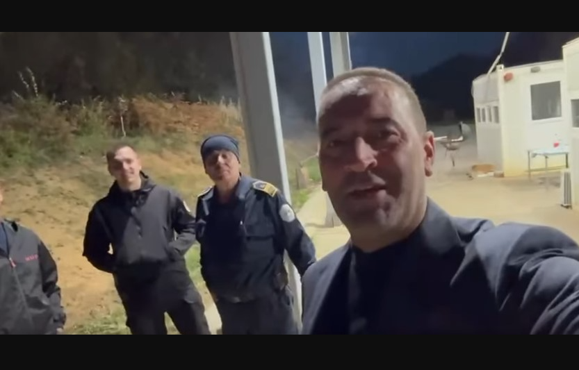  Haradinaj viziton policët te pika kufitare ku u afruan forcat serbe